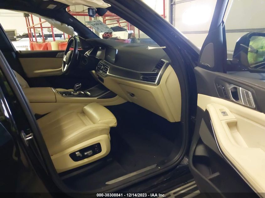 2021 BMW X7 XDRIVE40I 5UXCW2C06M9D89510