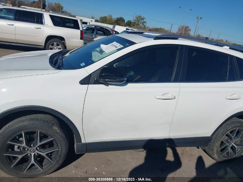 2017 TOYOTA RAV4 SE - JTMNFREV0HJ713631