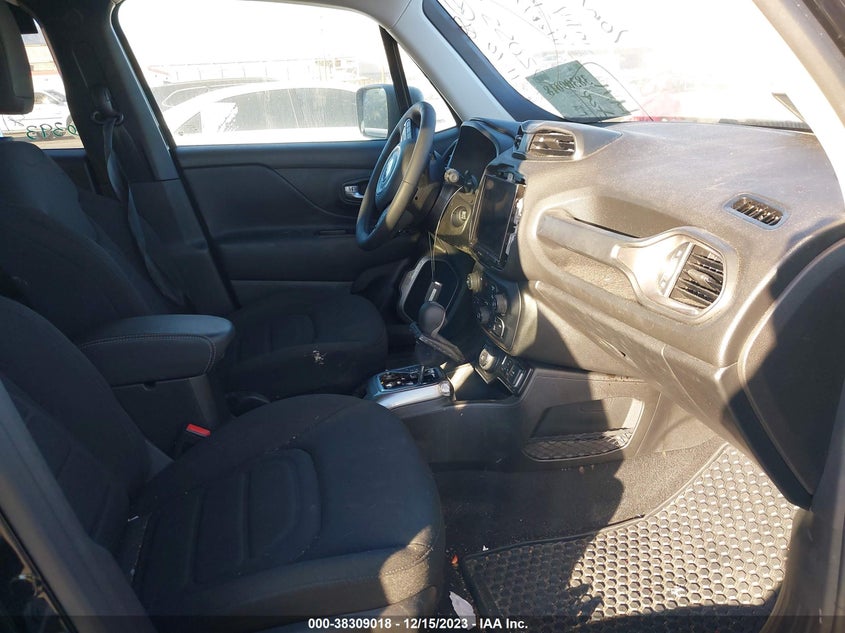 VIN ZACNJDB12NPN72055 2022 JEEP RENEGADE LATITUDE 4X4