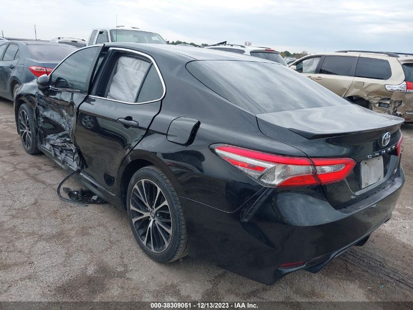 2018 TOYOTA CAMRY L/LE/XLE/SE/XSE - 4T1B11HK6JU067547