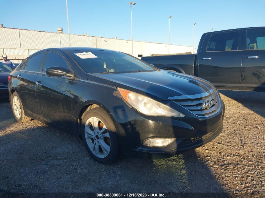 2013 HYUNDAI SONATA SE - 5NPEC4AC7DH613206