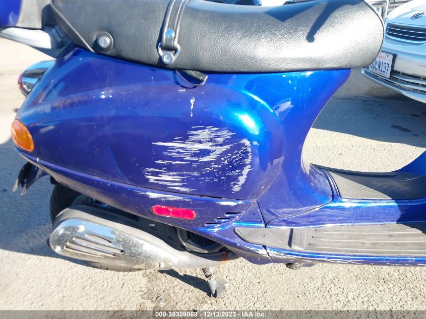 2002 VESPA M198F ZAPM198F725007012