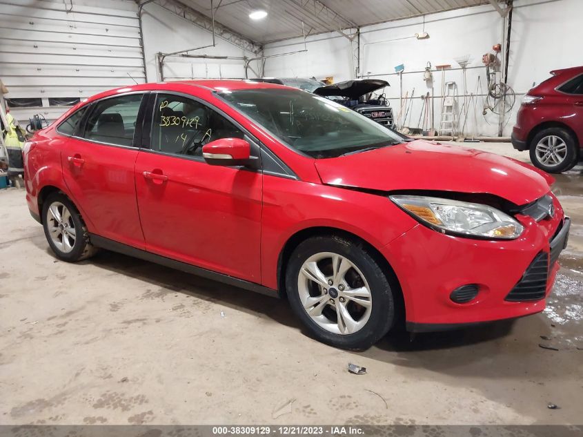 2014 FORD FOCUS SE - 1FADP3F24EL205890