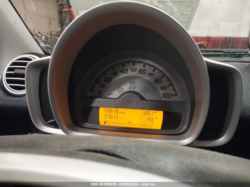 2013 SMART FORTWO PASSION/PURE WMEEJ3BA8DK682325