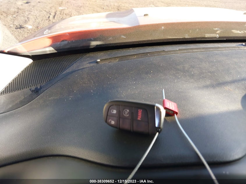 VIN ZACCJABB7HPE99884 2017 JEEP RENEGADE LATITUDE FWD