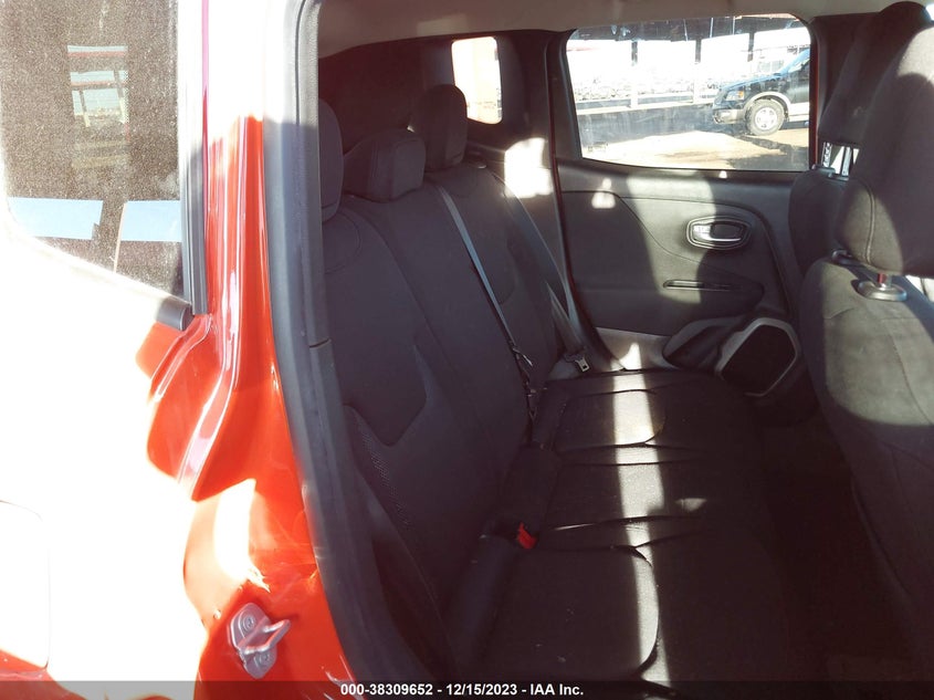 VIN ZACCJABB7HPE99884 2017 JEEP RENEGADE LATITUDE FWD
