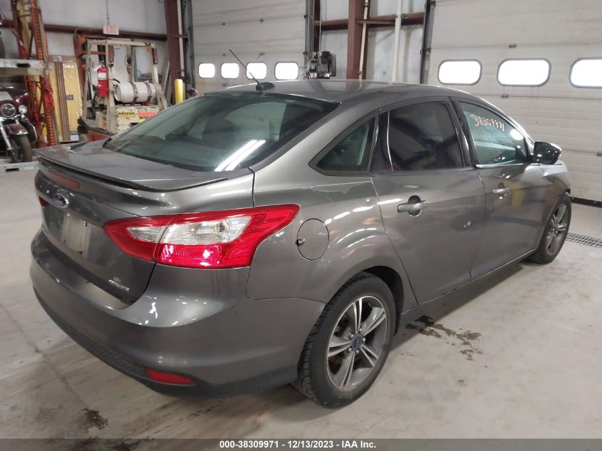 2014 FORD FOCUS SE - 1FADP3F26EL330065