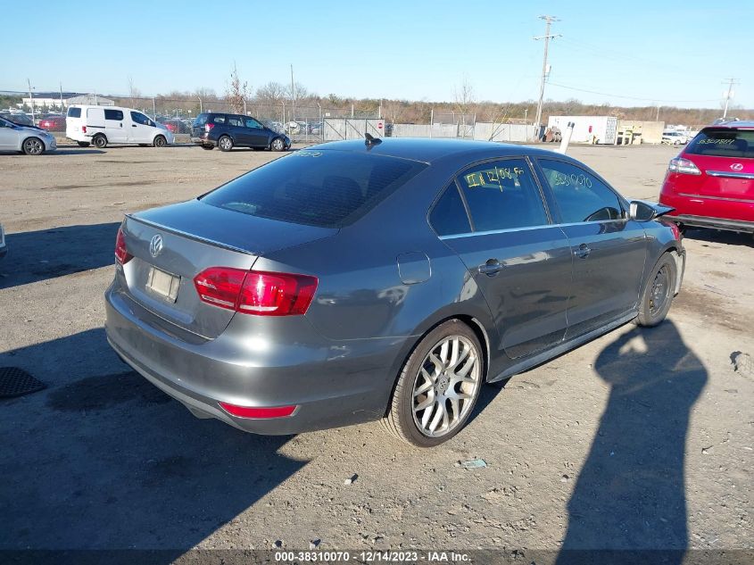 3VW4T7AJ8DM448771 | 2013 VOLKSWAGEN JETTA