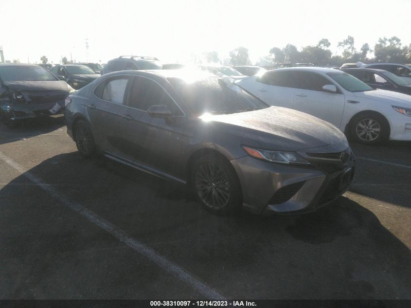 2018 TOYOTA CAMRY SE - 4T1B11HK9JU500293