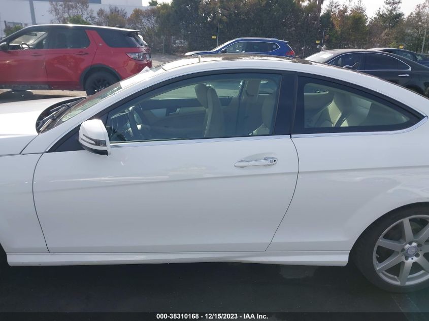 2015 MERCEDES-BENZ C 250 - WDDGJ4HB7FG391419