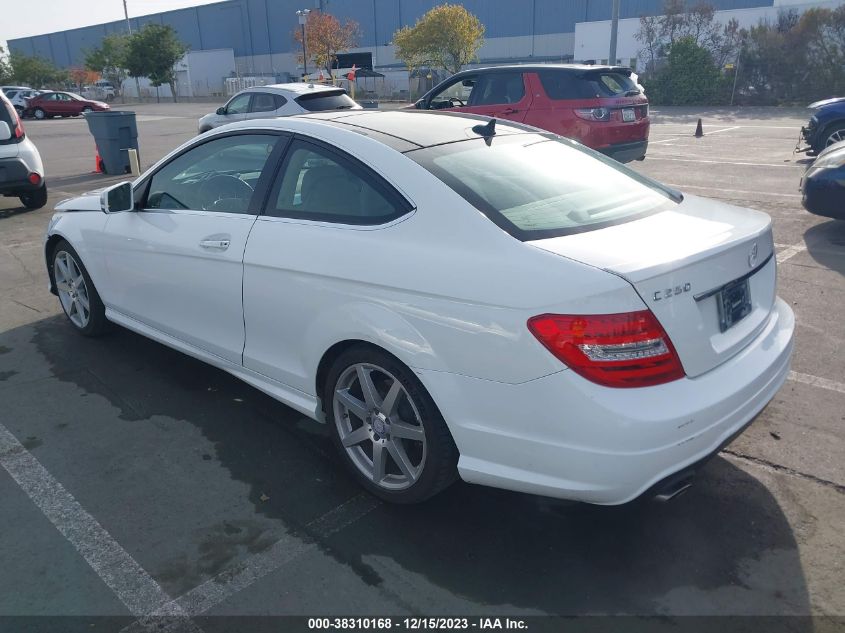 2015 MERCEDES-BENZ C 250 - WDDGJ4HB7FG391419