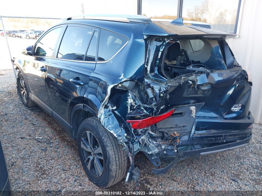 VIN JTMWFREV4JJ736372 2018 TOYOTA RAV4 XLE