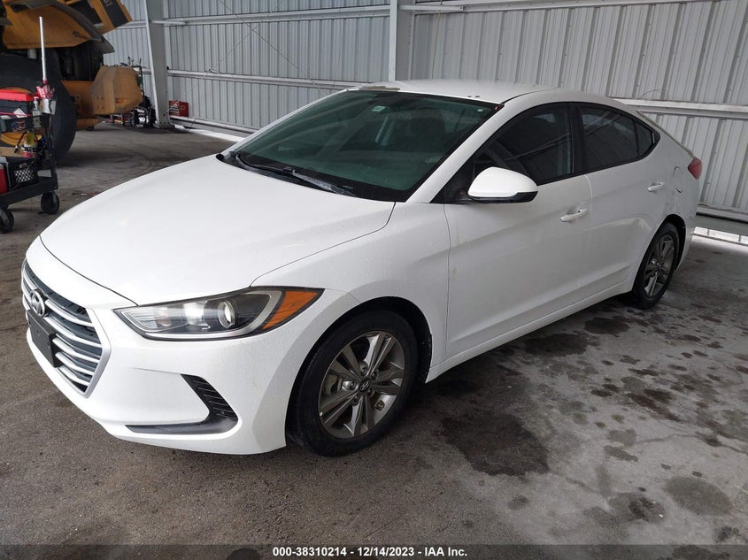 VIN 5NPD84LF1JH233567 2018 HYUNDAI ELANTRA SEL