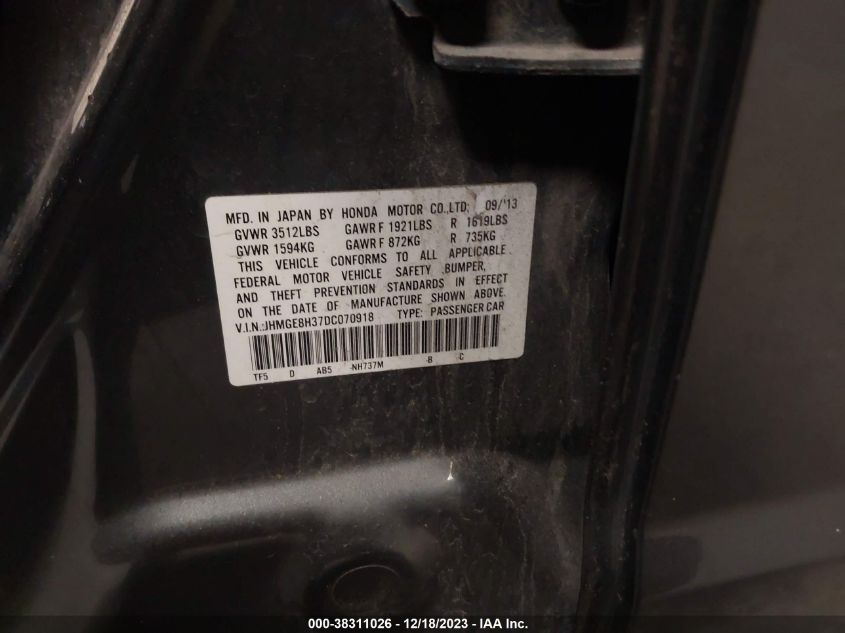2013 HONDA FIT - JHMGE8H37DC070918