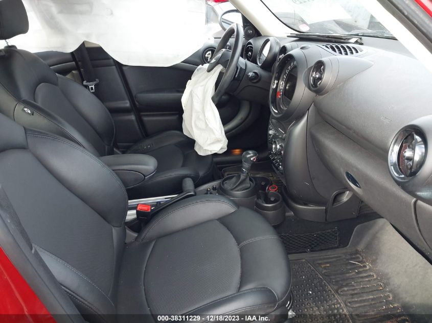 2016 MINI COUNTRYMAN COOPER S WMWZC5C53GWU01582
