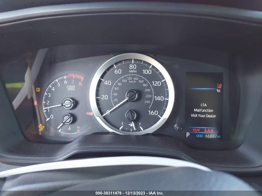 VIN 5YFEPMAE5MP204744 2021 TOYOTA COROLLA LE