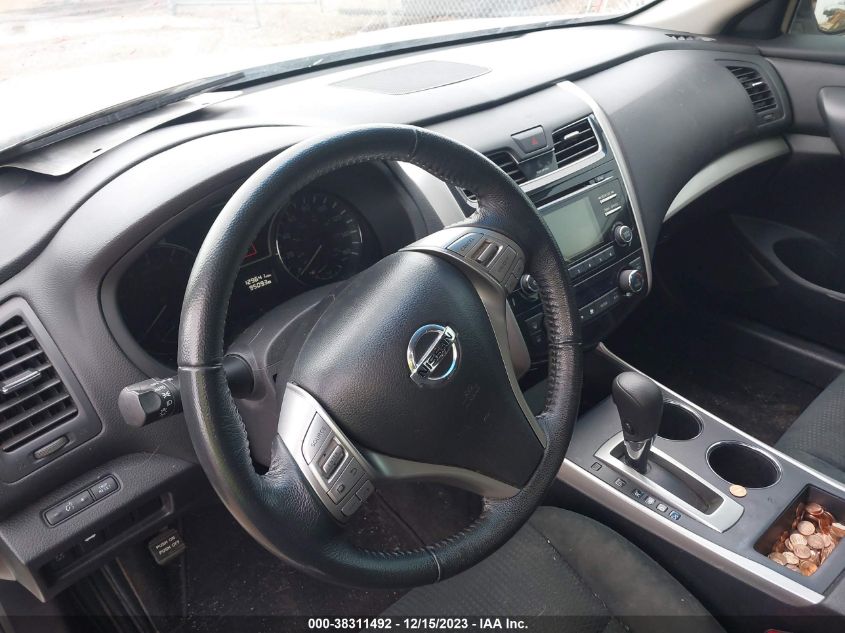 2015 NISSAN ALTIMA 2.5 SV - 1N4AL3AP0FC208577