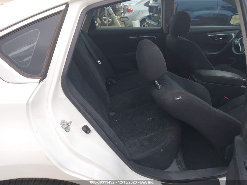 2015 NISSAN ALTIMA 2.5 SV - 1N4AL3AP0FC208577