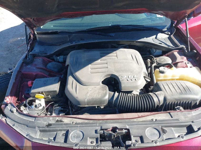 2018 CHRYSLER 300 TOURING - 2C3CCAAG0JH315601