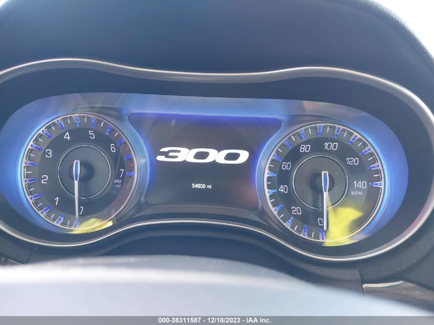 2018 CHRYSLER 300 TOURING - 2C3CCAAG0JH315601