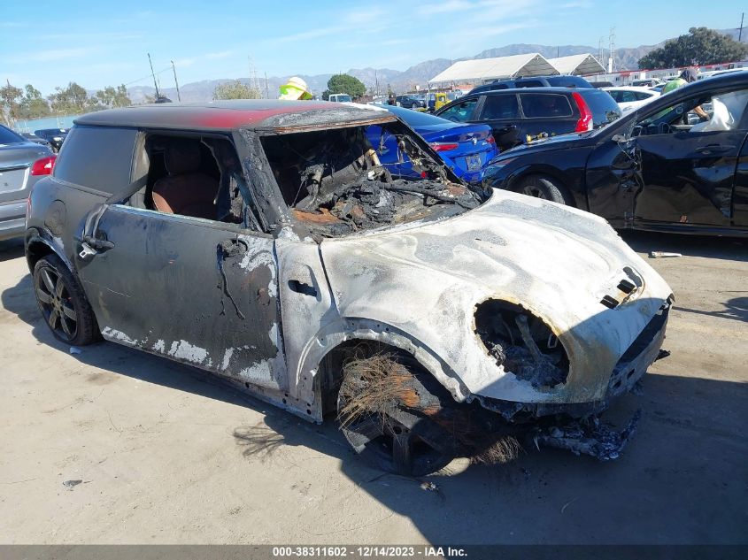 2024 MINI SE HARDTOP COOPER - WMW13DJ01R2U31818