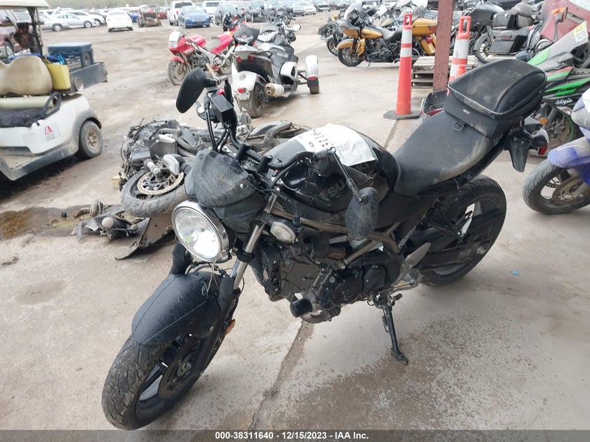VIN JS1VP55A0N7100432 2022 SUZUKI SV650