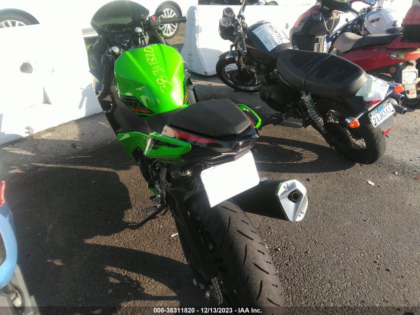 VIN JKAEXKH15PDAP3164 2023 KAWASAKI EX400