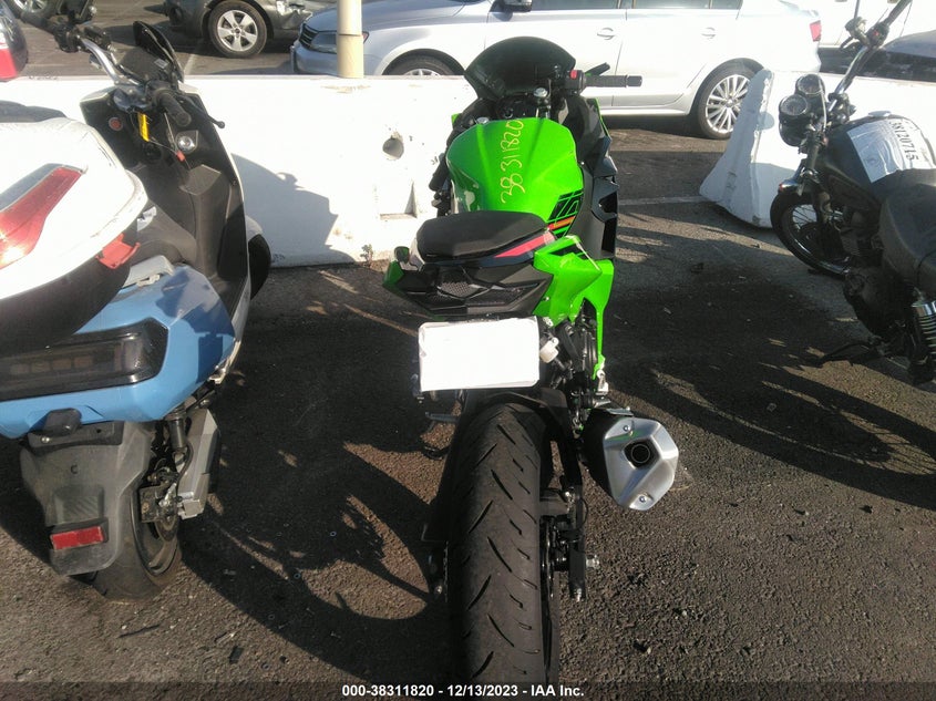 VIN JKAEXKH15PDAP3164 2023 KAWASAKI EX400