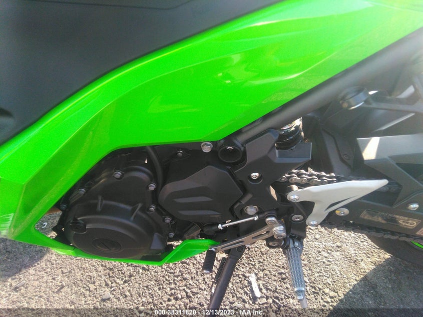 VIN JKAEXKH15PDAP3164 2023 KAWASAKI EX400
