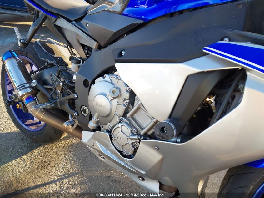 2016 YAMAHA YZFR1S C JYARN42Y6GA000099