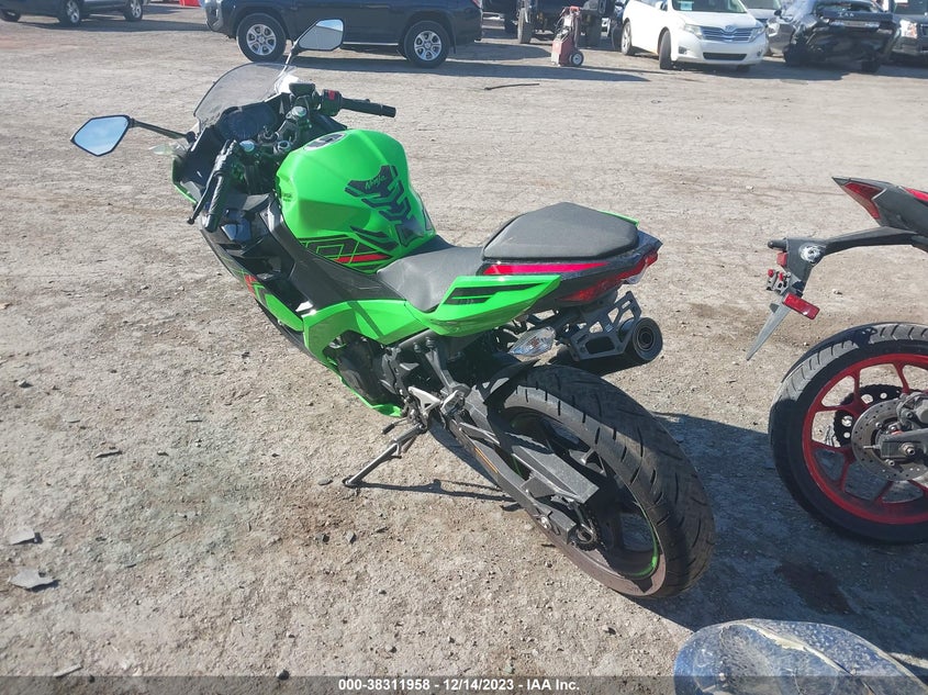 VIN JKAEXKH10PDAN6126 2023 KAWASAKI EX400
