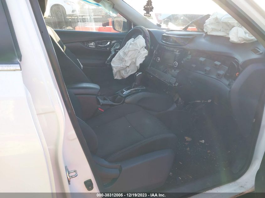 2019 NISSAN ROGUE S/SV - 0KNMAT2MTXKP51101