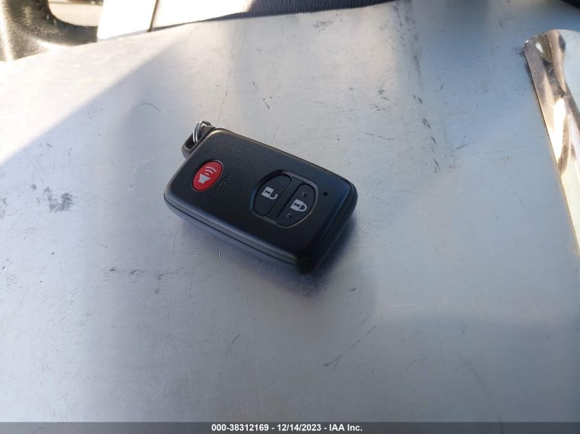 2014 TOYOTA PRIUS FOUR - JTDKN3DU4E1772785