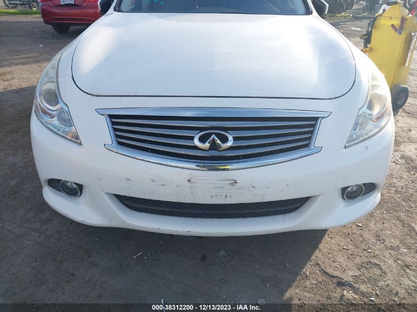 2015 INFINITI Q40 JN1CV6AP5FM503086
