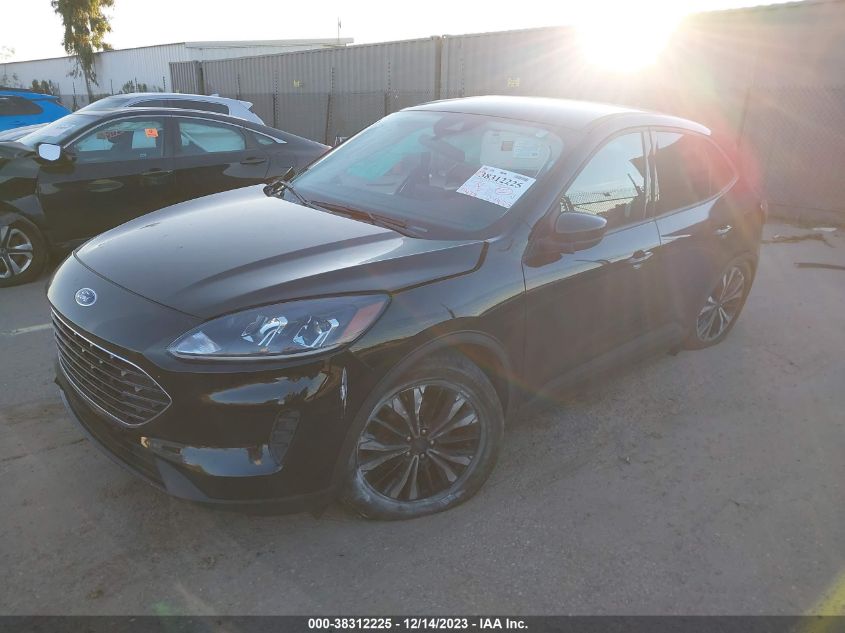 2022 FORD ESCAPE SE - 1FMCU0G65NUB29438
