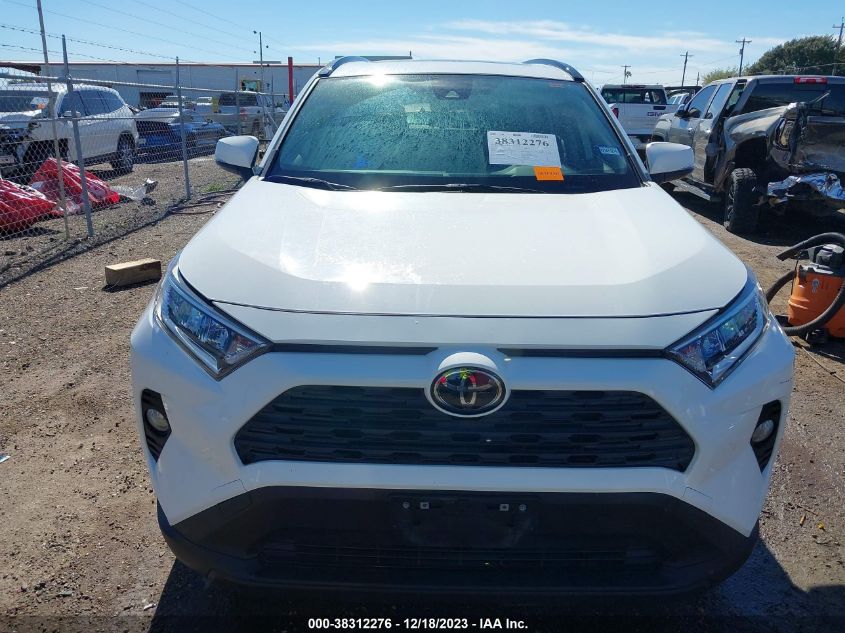 2021 TOYOTA RAV4 XLE/XLE PREMIUM - JTMW1RFVXMD068643