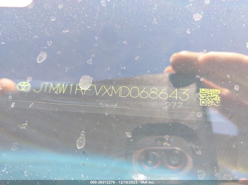 2021 TOYOTA RAV4 XLE/XLE PREMIUM - JTMW1RFVXMD068643