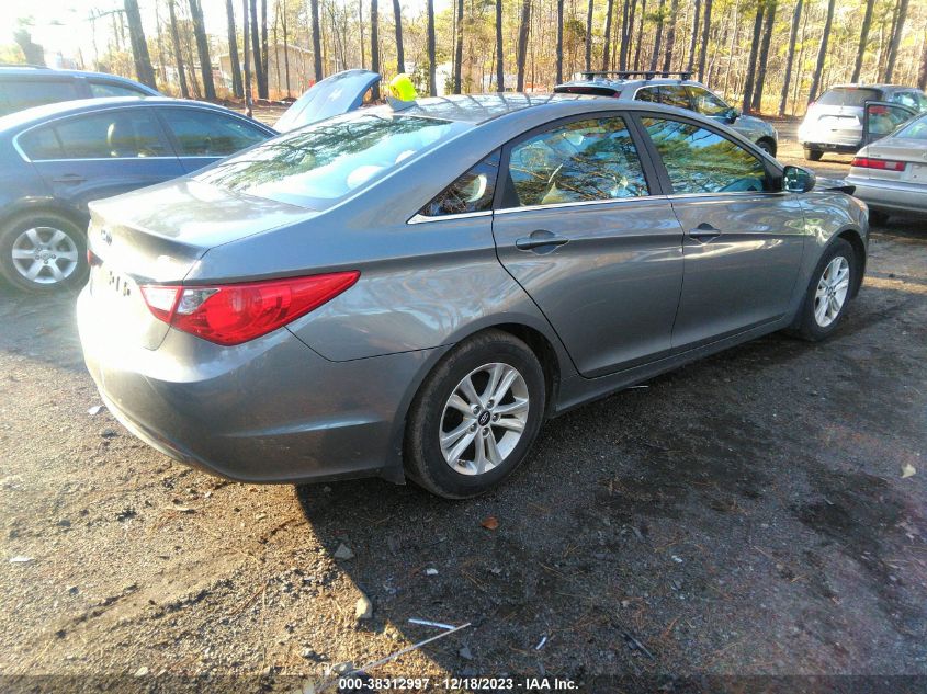 2013 HYUNDAI SONATA GLS - 5NPEB4AC7DH752531