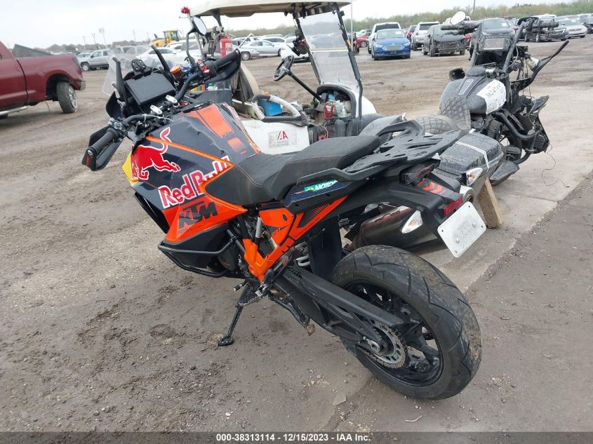 2022 KTM 1290 SUPER ADVENTURE S - VBKV79407NM951164