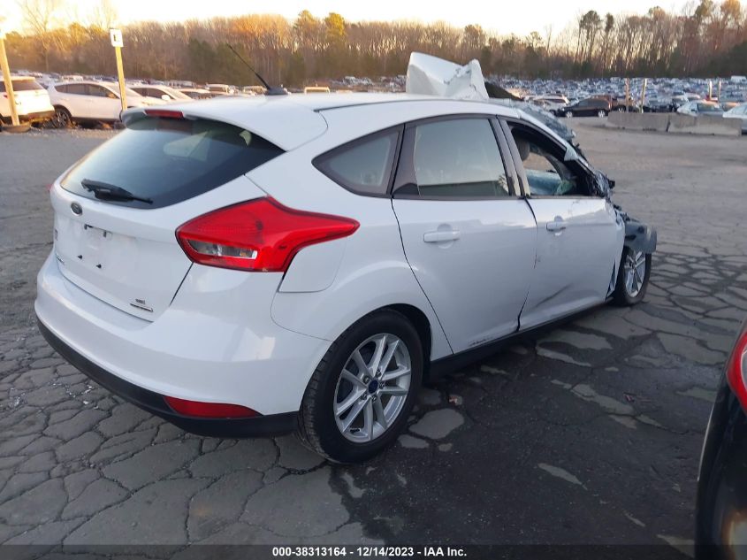 2015 FORD FOCUS SE - 1FADP3K28FL301352