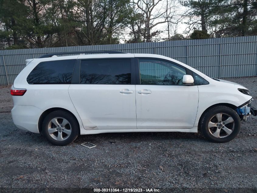 5TDKZ3DC8JS910921 2018 TOYOTA SIENNA, photo no. 13