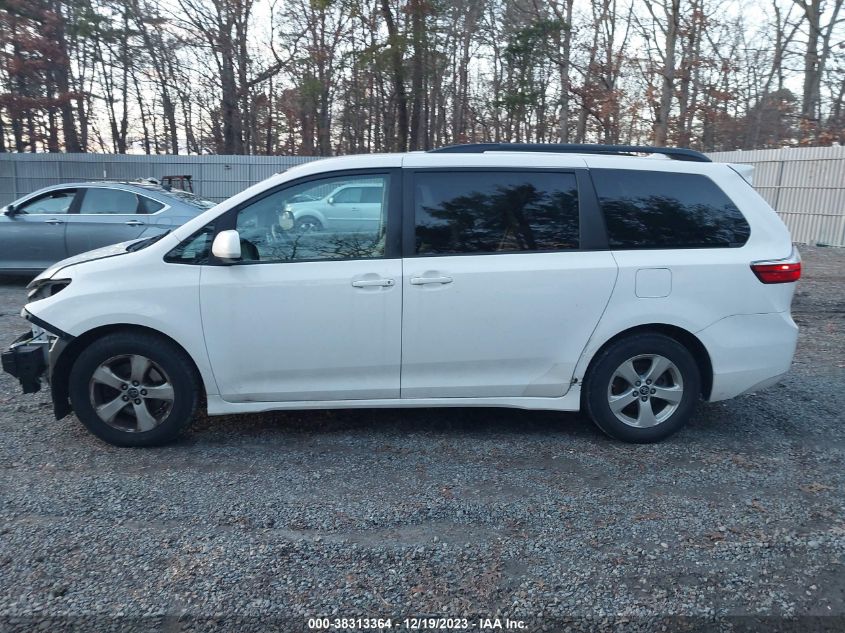 5TDKZ3DC8JS910921 2018 TOYOTA SIENNA, photo no. 14