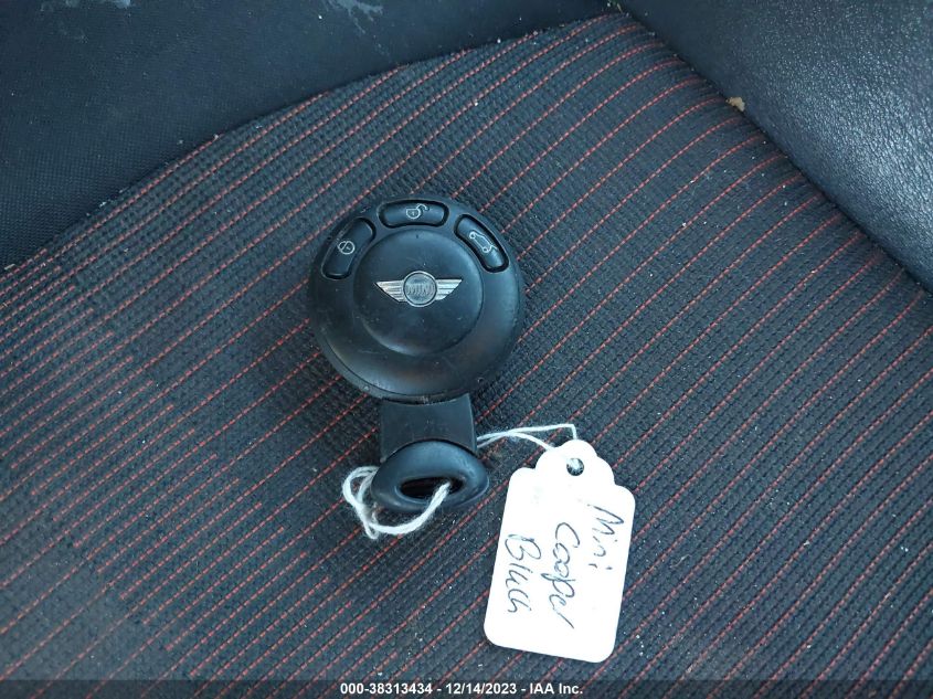 2015 MINI COUNTRYMAN COOPER S WMWZC5C58FWP42071