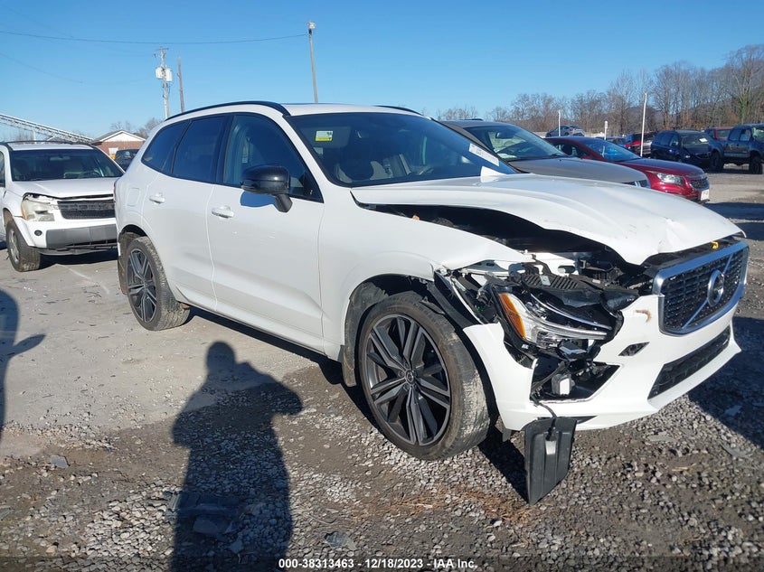 VOLVO XC60 T5 R-DESIGN 2020