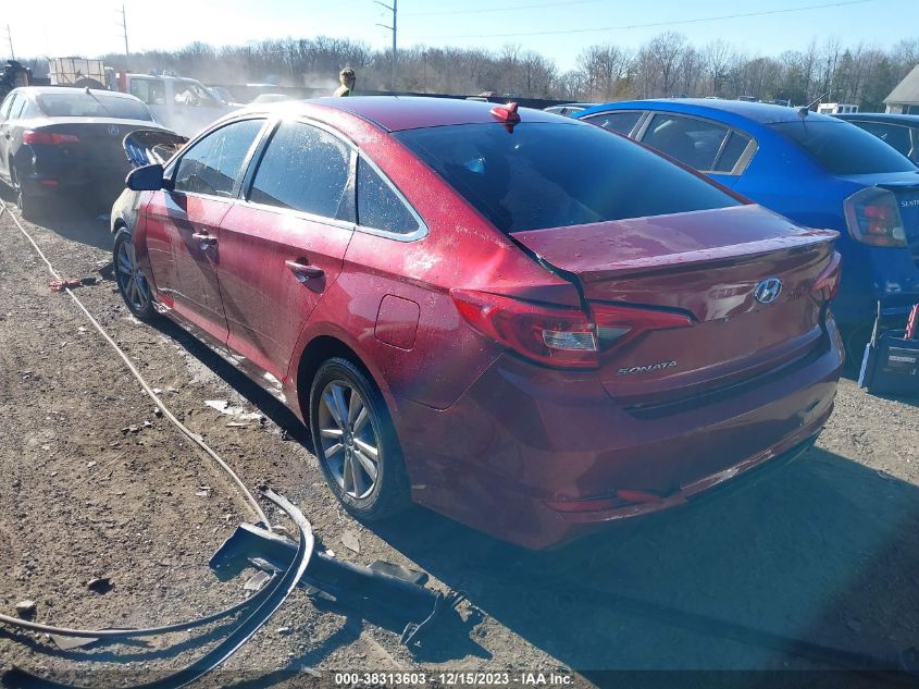 2015 HYUNDAI SONATA SE - 5NPE24AF9FH249287