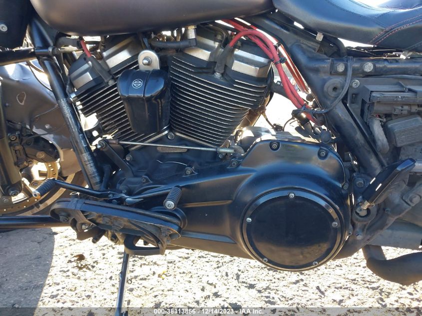 2017 HARLEY-DAVIDSON FLHRXS - 1HD1KVC21HB652665