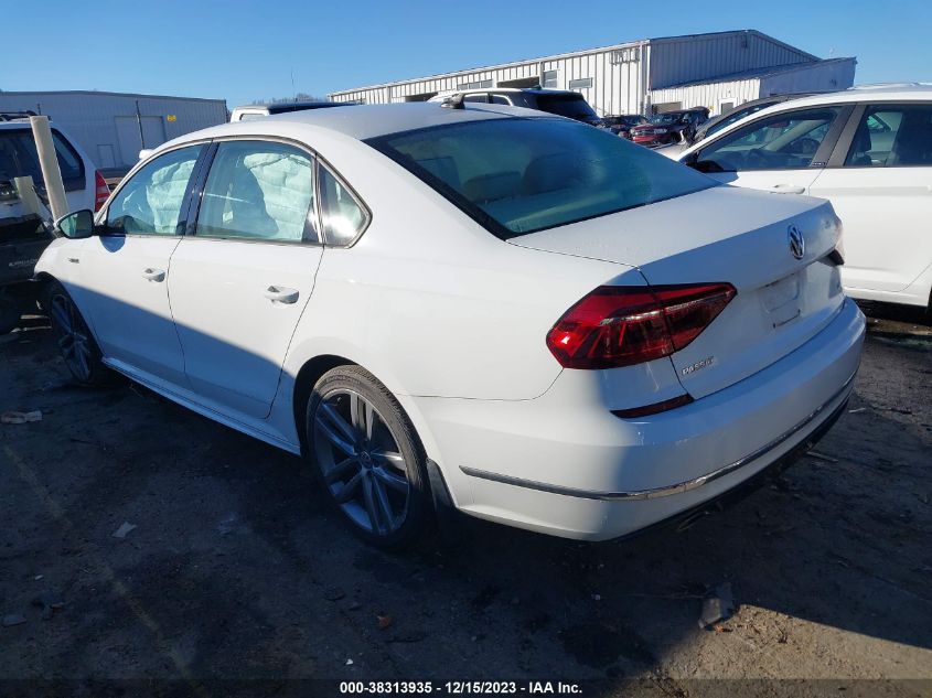 2018 VOLKSWAGEN PASSAT S/R-LINE - 1VWAA7A3XJC020613