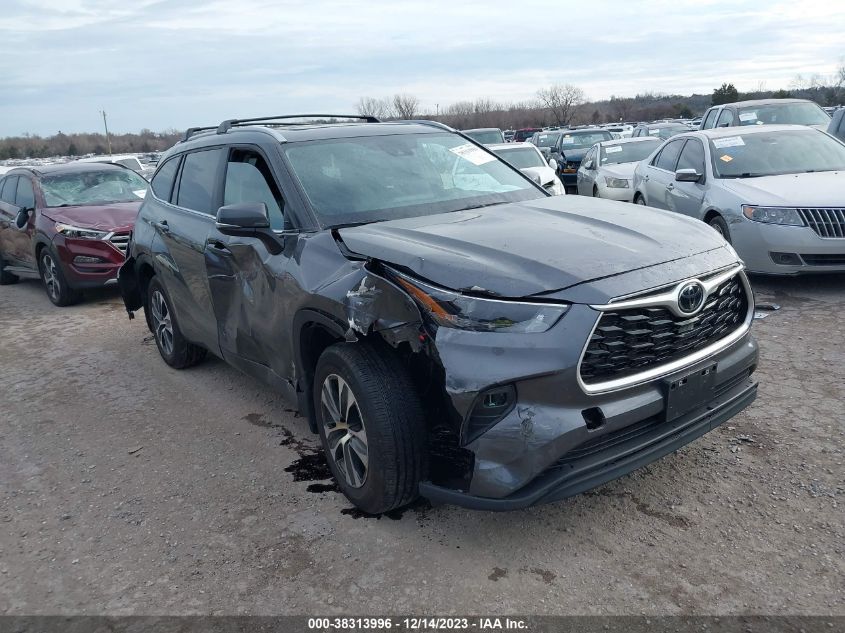 2023 TOYOTA HIGHLANDER XLE - 5TDKDRAH4PS018160