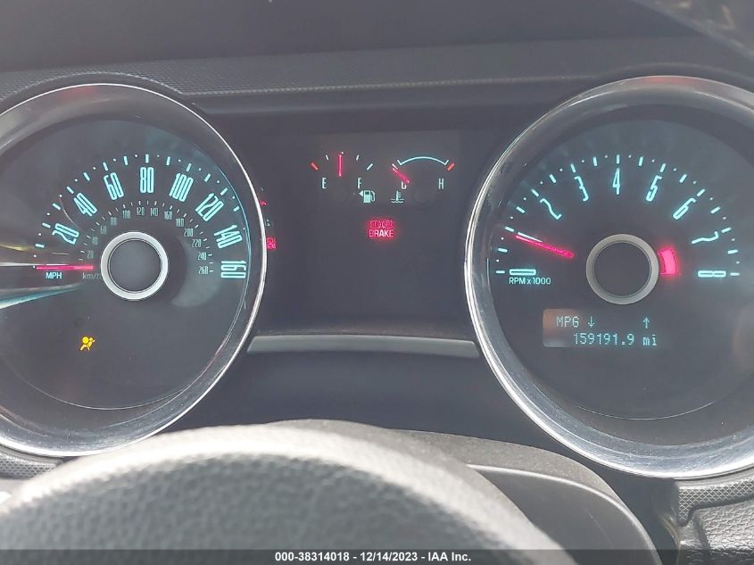 2014 FORD MUSTANG V6 - 1ZVBP8AM6E5280972
