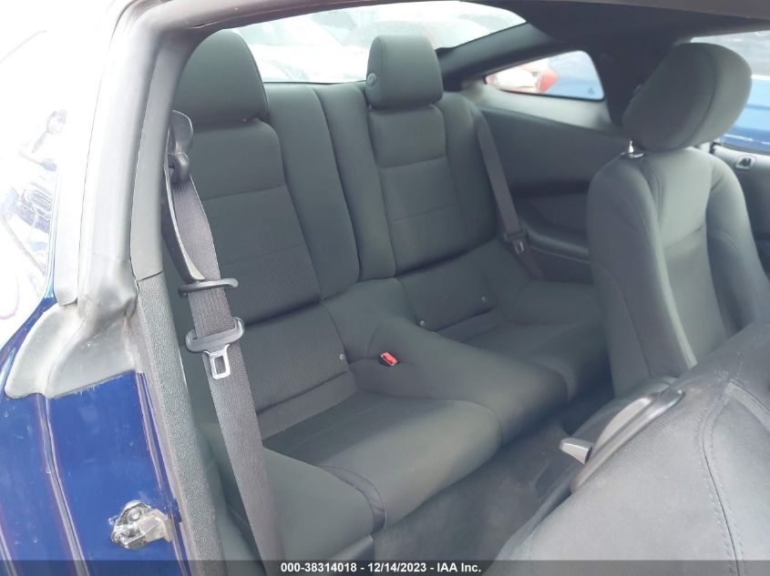 2014 FORD MUSTANG V6 - 1ZVBP8AM6E5280972